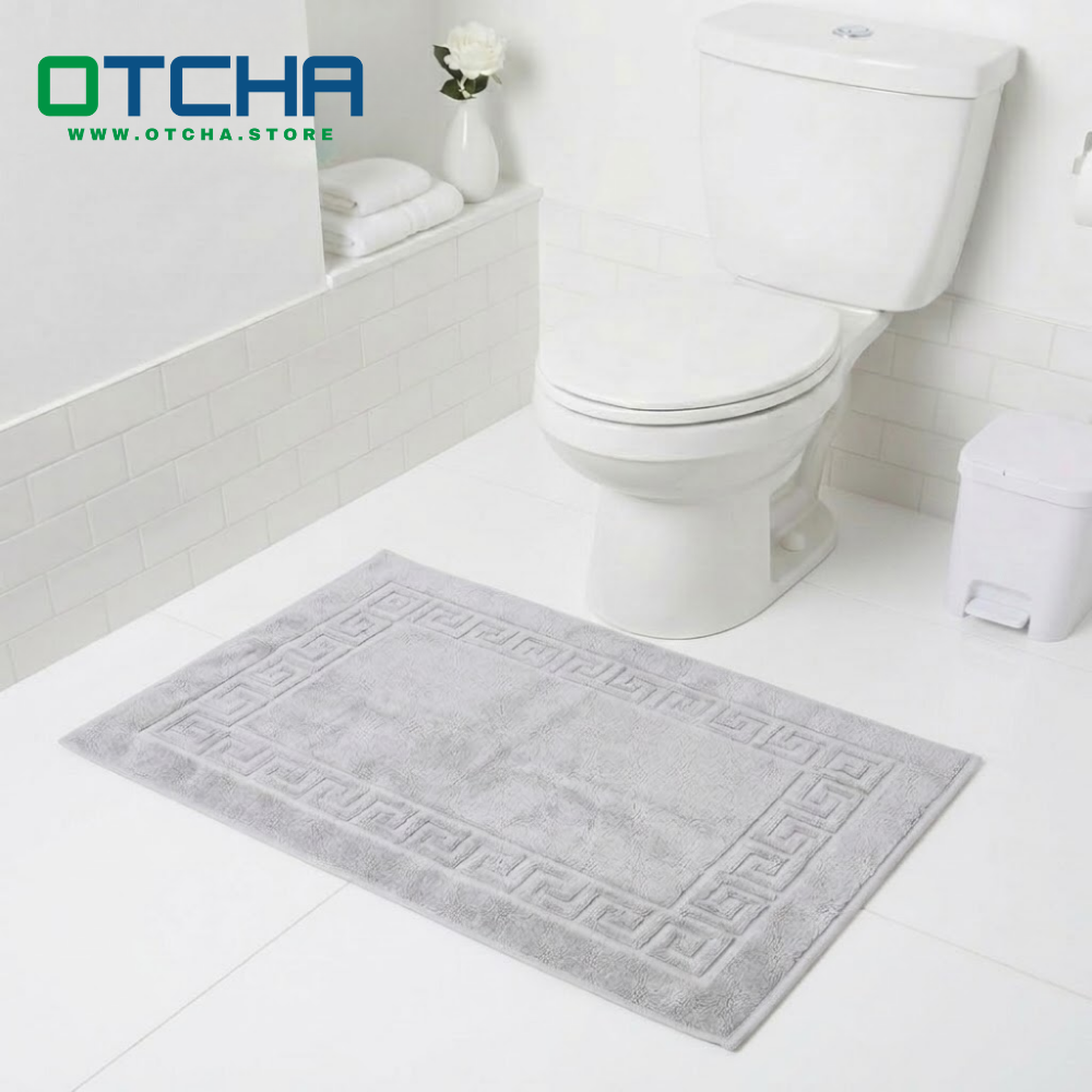 gray bath mat 00000 Bath Mat, 50×70 cm, 300 Grams, 100% Cotton, Gray - Image 1
